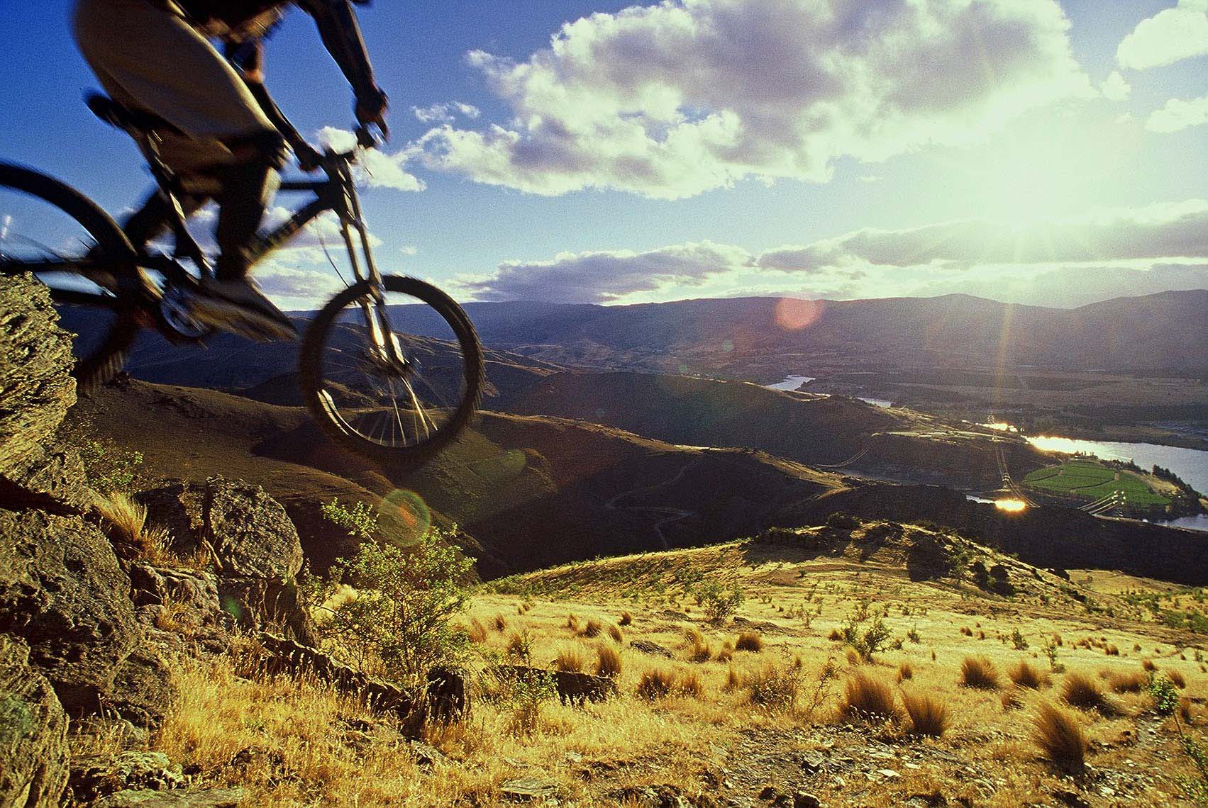  mountain biker Otago New Zealand